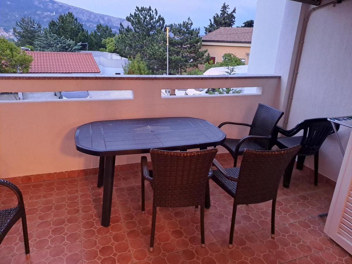 Apartment Zarok 2 Baška Buitenkant foto