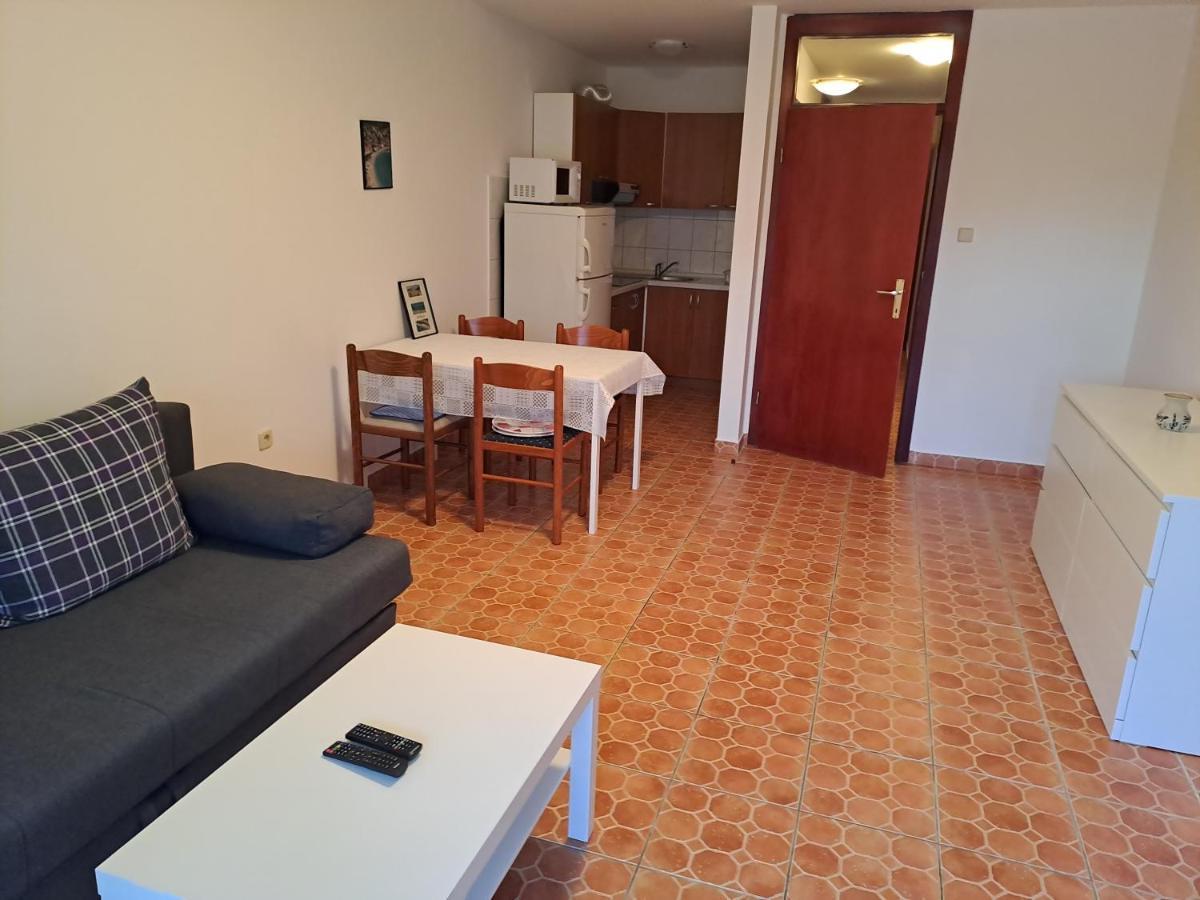 Apartment Zarok 2 Baška Buitenkant foto